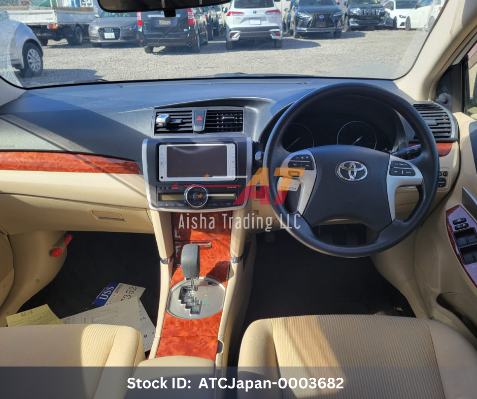 2013 Toyota Premio